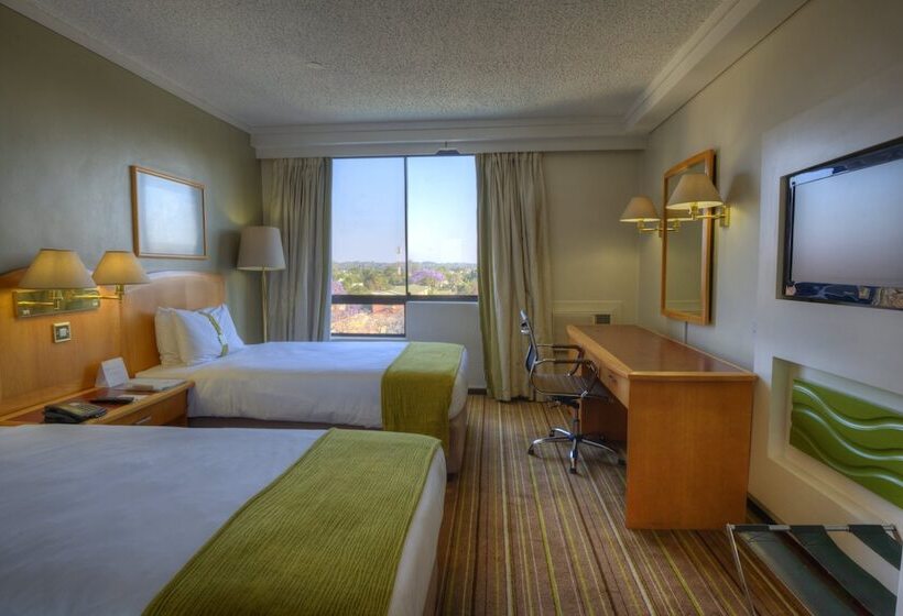 اتاق استاندارد با 2 تخت دوبل, Holiday Inn   Harare, An Ihg