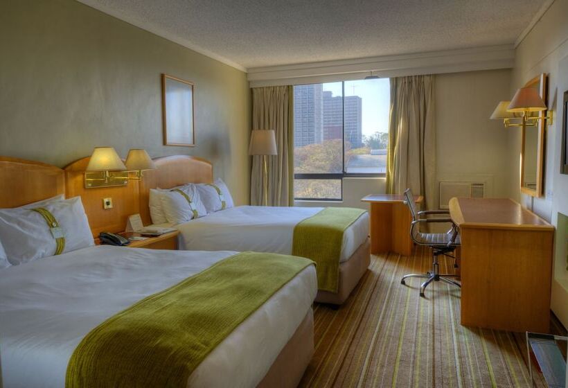 اتاق استاندارد با 2 تخت دوبل, Holiday Inn   Harare, An Ihg