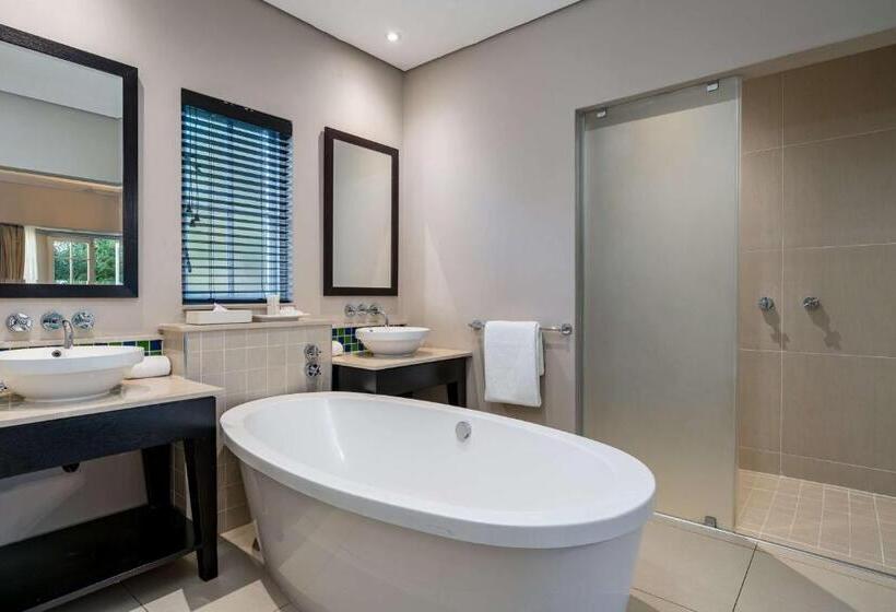 Номер Deluxe, Mount Grace Hotel & Spa