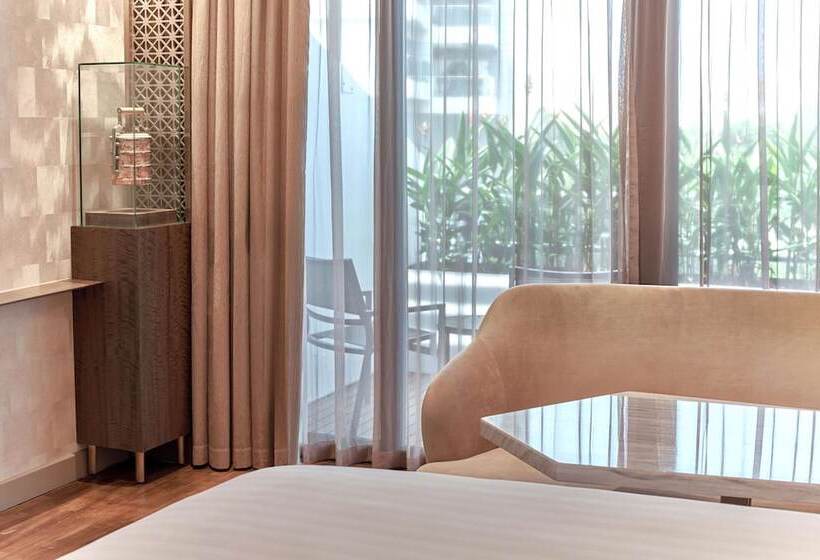 اتاق کلاب, Parkroyal On Beach Road, Singapore