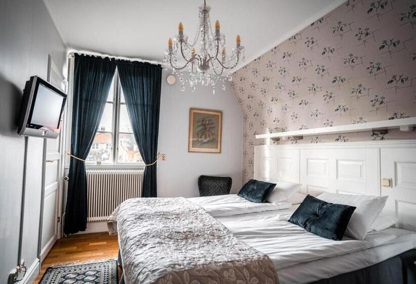 Номер Стандарт, Slottshotellet