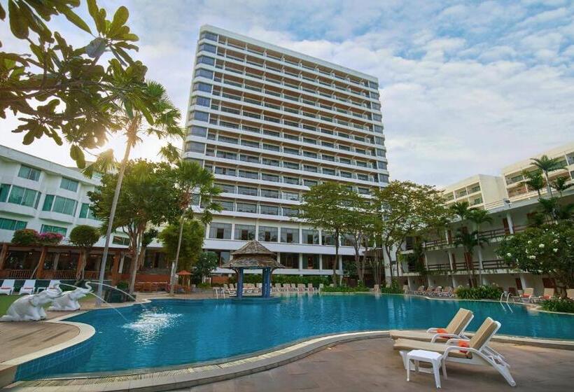 Номер Superior Вид на Город, Cosy Beach Hotel   Sha Extra Plus