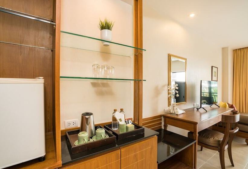 Quarto Estandar Comunicado, Cosy Beach Hotel   Sha Extra Plus