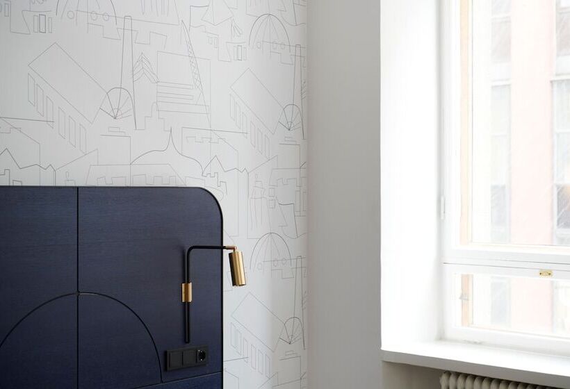 Quarto Triplo Estandar, Solo Sokos Hotel Helsinki