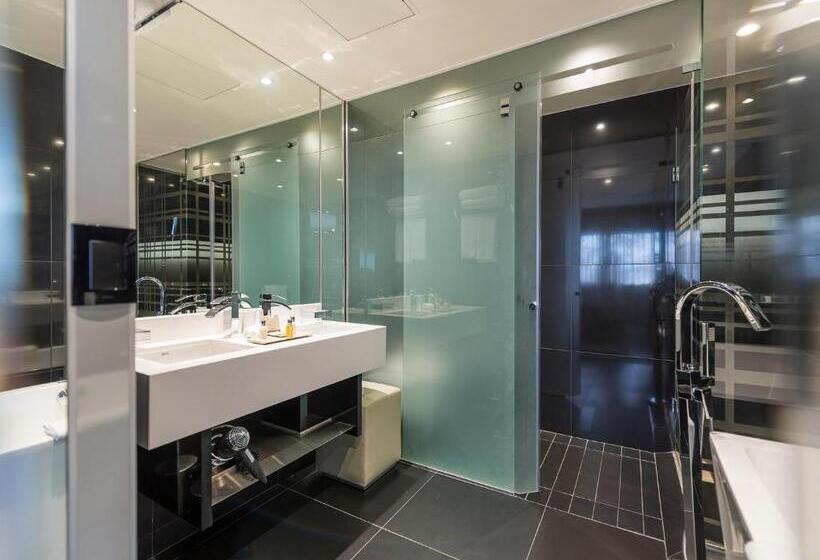 발코니 디럭스 룸, The Maslow Hotel, Sandton