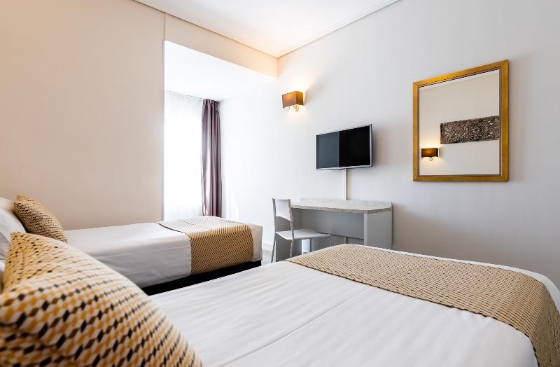Quarto Superior, Tropicana Pattaya