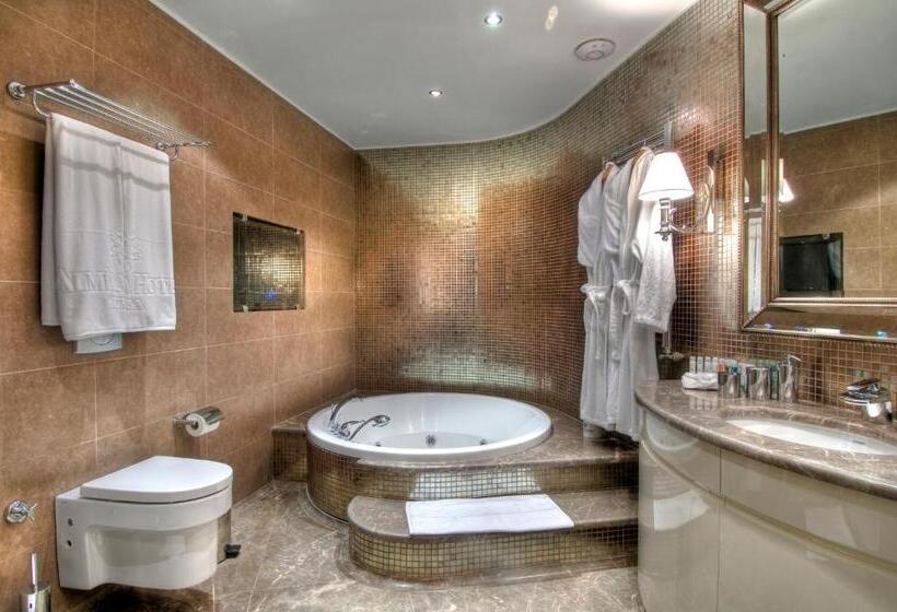 سوئیت پرزیدنت, Almira Hotel Thermal Spa & Convention Center
