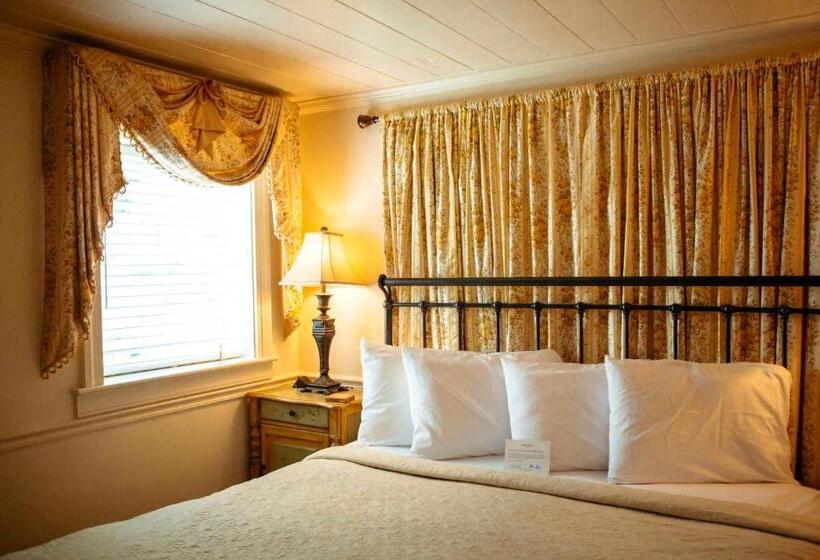 اتاق لوکس با تخت بزرگ, Anchuca Historic Mansion & Inn