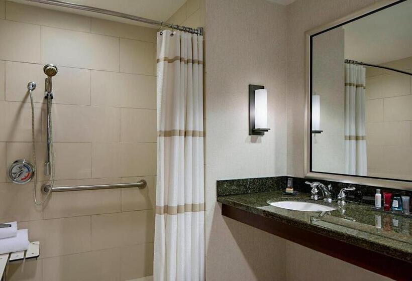 Люкс Кровать Кинг, Houston Marriott Westchase
