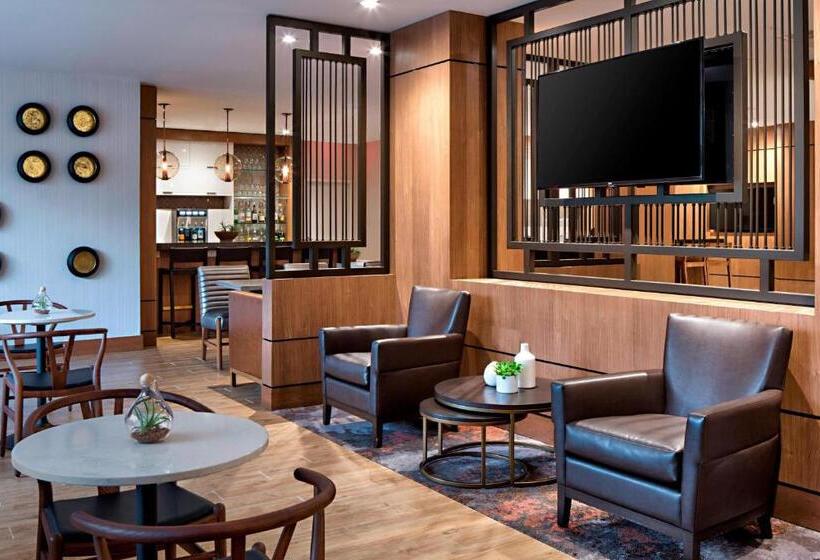 Номер Стандарт, Houston Marriott Westchase