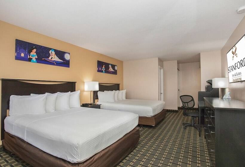 带2个双人床的标准工作室, Stanford Inn & Suites Anaheim