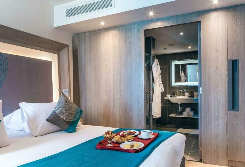 스위트 킹사이즈 침대, Novotel Cairo Airport