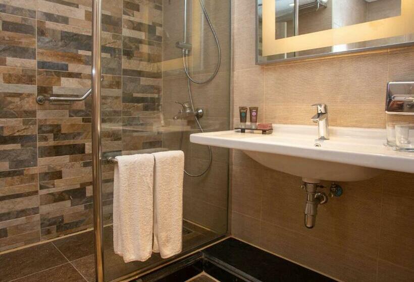 스위트 킹사이즈 침대, Novotel Cairo Airport