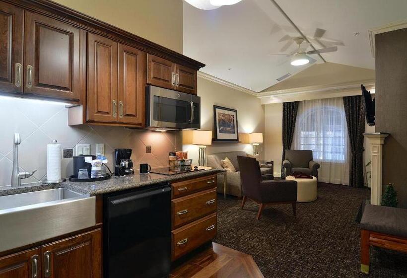 سوئیت 2 خوابه, Eden Resort And Suites, Bw Premier Collection