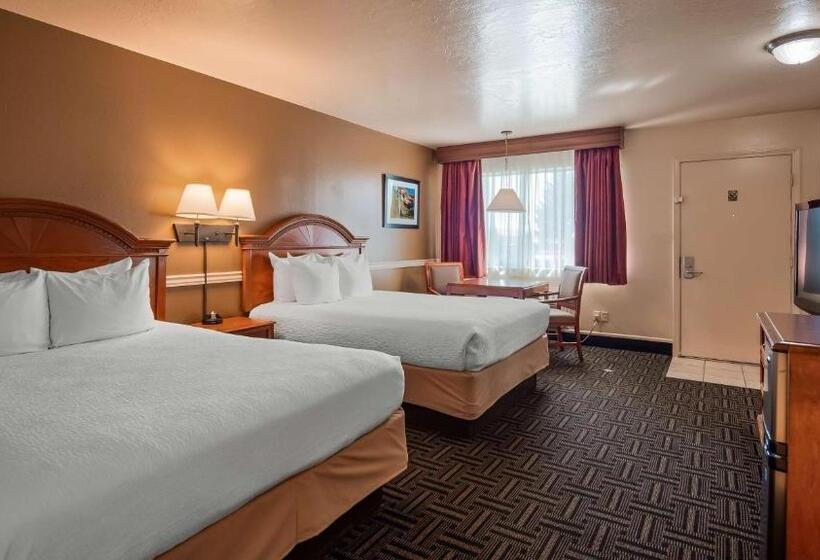 اتاق استاندارد با تخت دو نفره بزرگ برای معلولان, Best Western Paradise Inn
