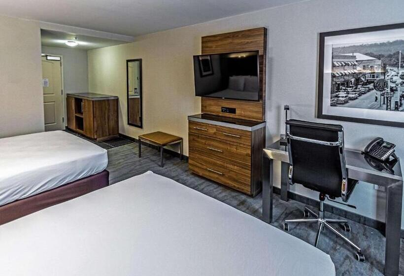 Номер Стандарт, The Penn Stroud, Stroudsburg   Poconos, Ascend Hotel Collection