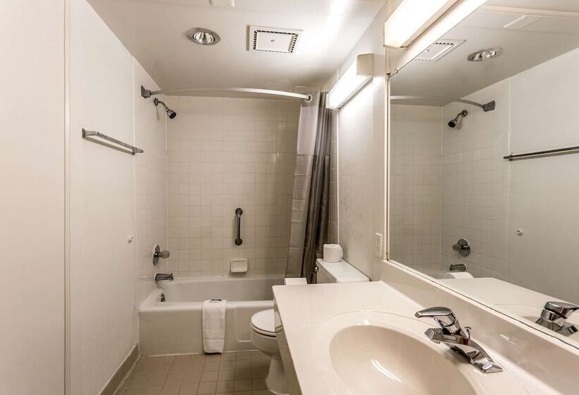 스탠다드 룸 더블 침대 2개, Americas Best Value Inn Edgewood