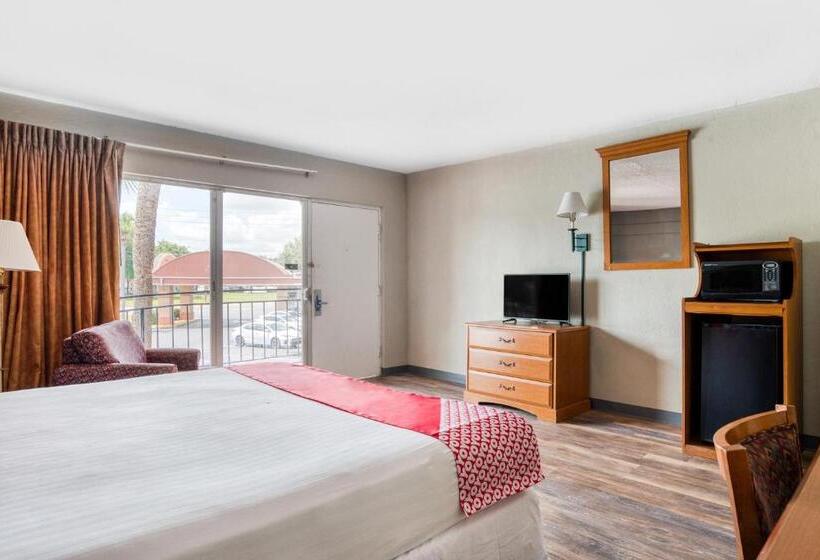 Стандартный Номер Кровать Кинг, OYO Hotel Mustang Silverspring FL