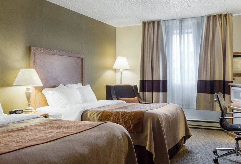 Люкс, Quality Inn Bismarck I 94