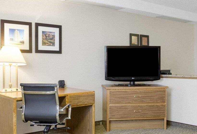 Люкс, Quality Inn Bismarck I 94