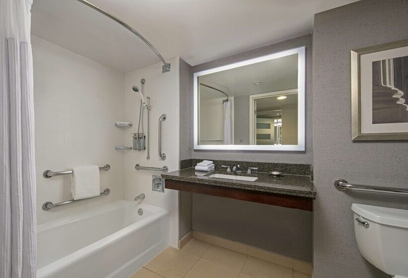 اتاق لوکس, Sonesta Charlotte Lower South End