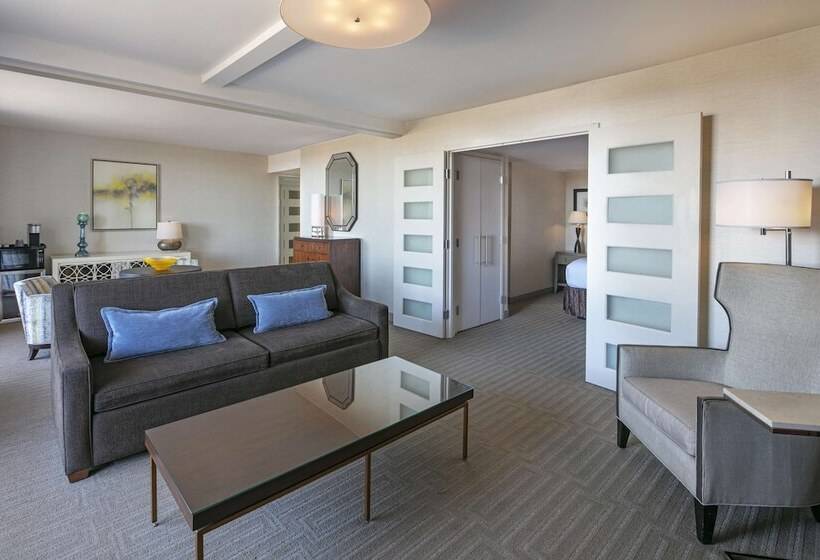 سوییت, Sonesta Charlotte Lower South End