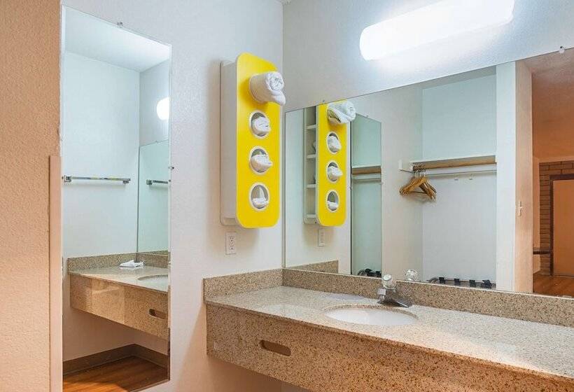 Номер Deluxe, Motel 6safford, Az