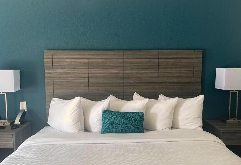 Стандартный Номер Кровать Кинг, Ramada By Wyndham Lumberton