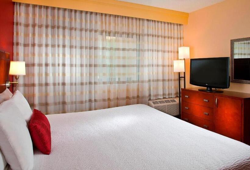 스위트 킹사이즈 침대, Courtyard Melbourne West