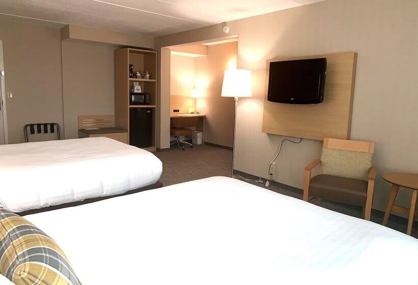 Номер Стандарт Адаптированный для Инвалидов, Days Inn & Suites By Wyndham Duluth By The Mall