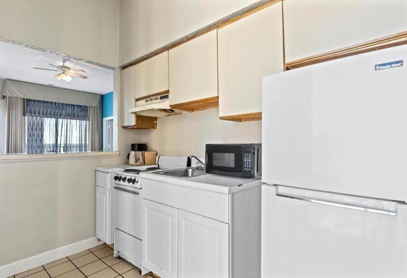 바다 전망 스위트, Ocean Crest Inn And Suites