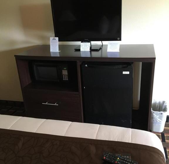 Стандартный Номер Кровать Кинг, Days Inn By Wyndham Brooksville