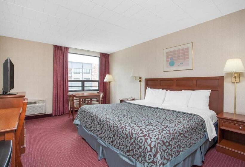 Номер Стандарт Кровать Кинг Адаптированный для Инвалидов, Days Inn By Wyndham Liberty