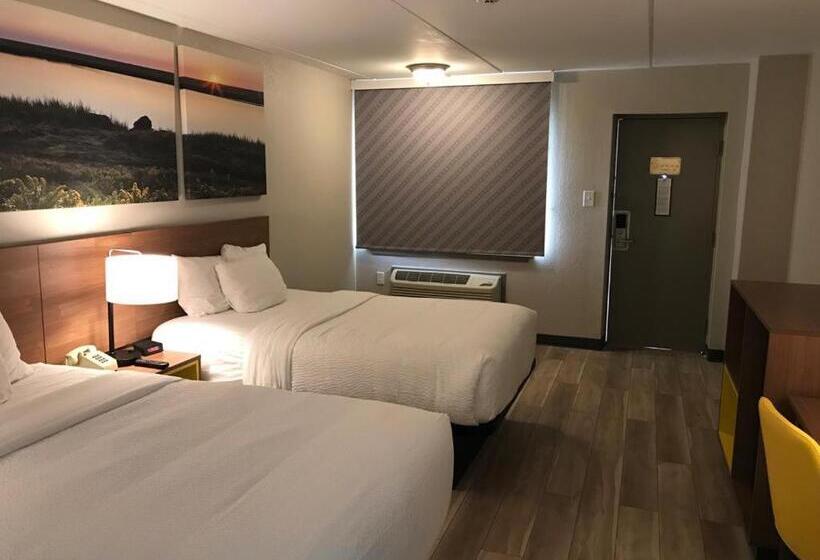 Номер Стандарт 2 Двуспальные Кровати, Days Inn By Wyndham Vineland