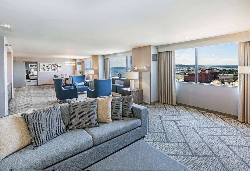 سوئیت پرزیدنت, Doubletree By Hilton Tulsa Downtown