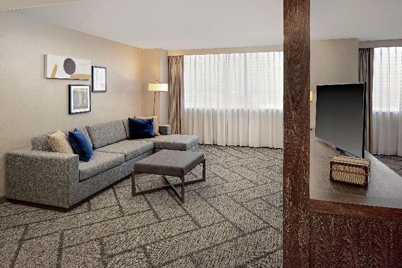 سوئیت با تخت بزرگ, Doubletree By Hilton Tulsa Downtown