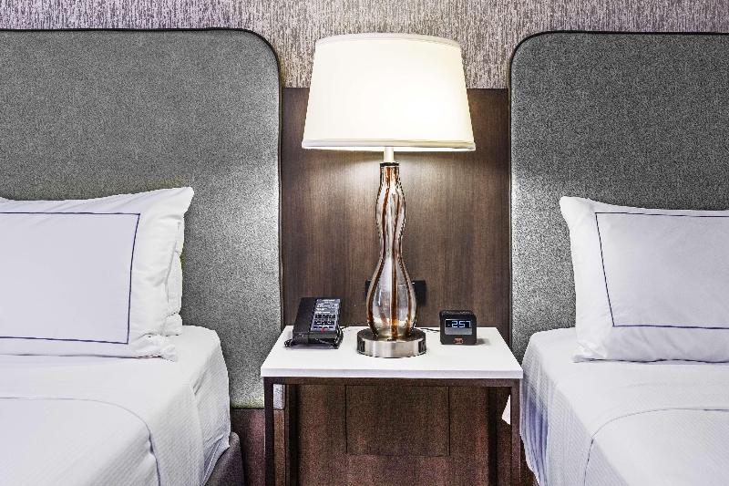 اتاق استاندارد, Doubletree By Hilton Tulsa Downtown