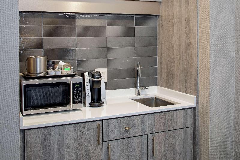 اتاق استاندارد, Doubletree By Hilton Tulsa Downtown