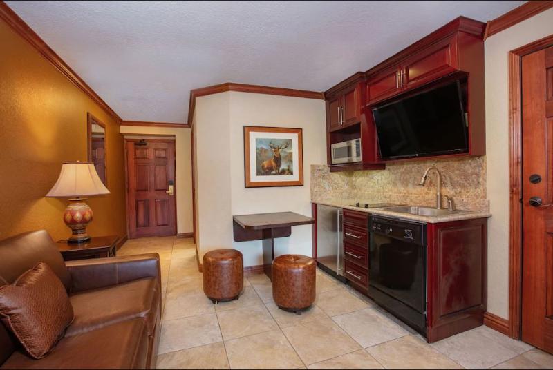 اتاق استاندارد با تخت بزرگ, Doubletree By Hilton Tulsa Downtown