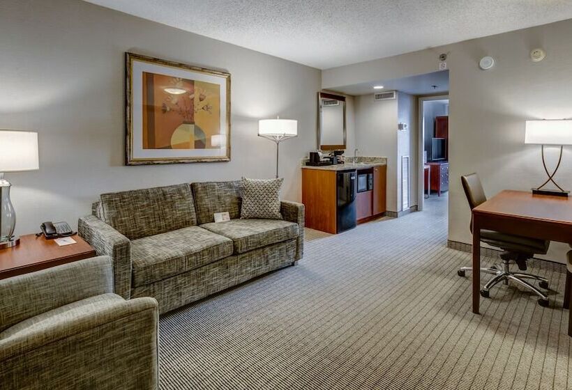 Люкс, Embassy Suites By Hilton Cincinnati Rivercenter
