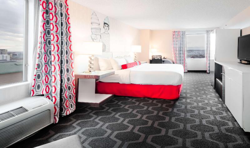 Номер Deluxe Кровать Кинг, The Curtis Denver  A Doubletree By Hilton
