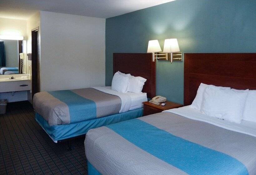 Номер Стандарт 2 Двуспальные Кровати, Motel 6 Mcgraw, Ny   Cortland