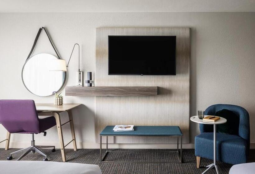Quarto Estandar para Deficientes Físicos, Crowne Plaza Atlanta Ne   Norcross