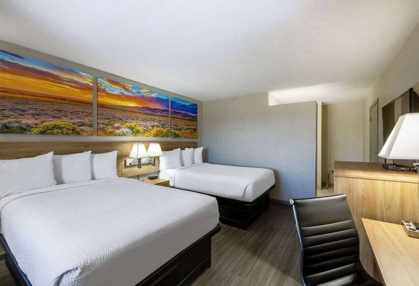 Номер Стандарт 2 Двуспальные Кровати, Days Inn By Wyndham Roswell