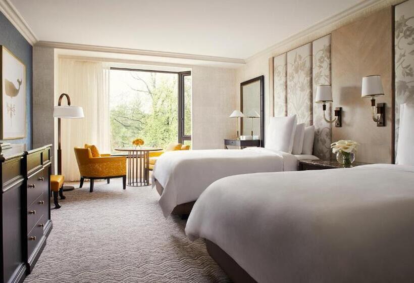 Номер Deluxe Вид на Сад, Four Seasons  Boston