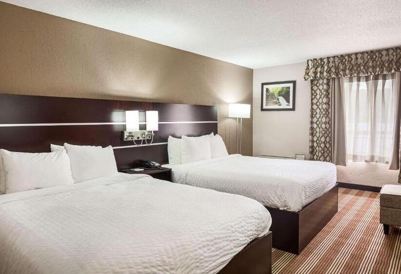 Номер Стандарт, Pocono Inn & Banquet   Stroudsburg