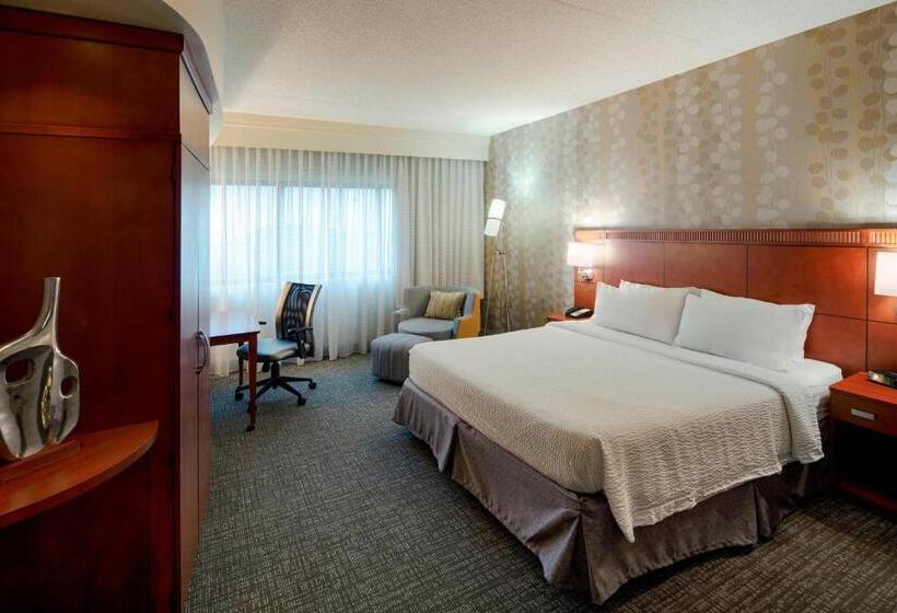스탠다드 룸 킹사이즈 침대, Courtyard By Marriott Columbus West/hilliard