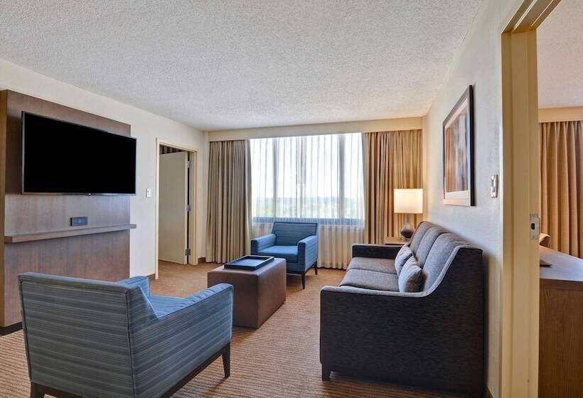 جناح غرفتين نوم, Embassy Suites Hotel Winston Salem