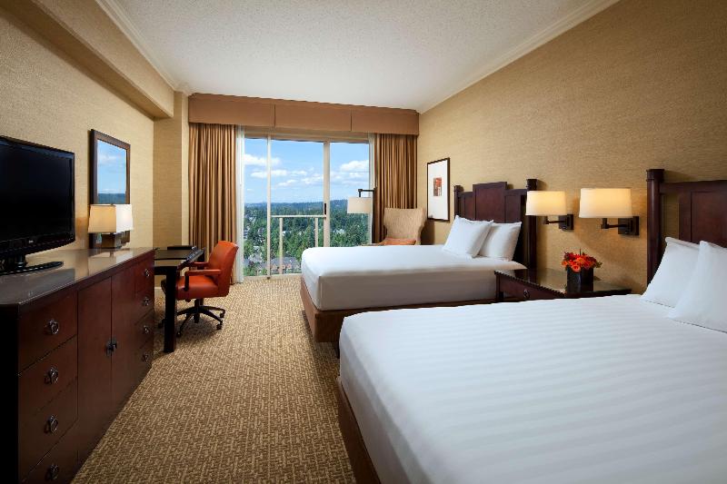Номер Клуб, Hyatt Regency Bellevue