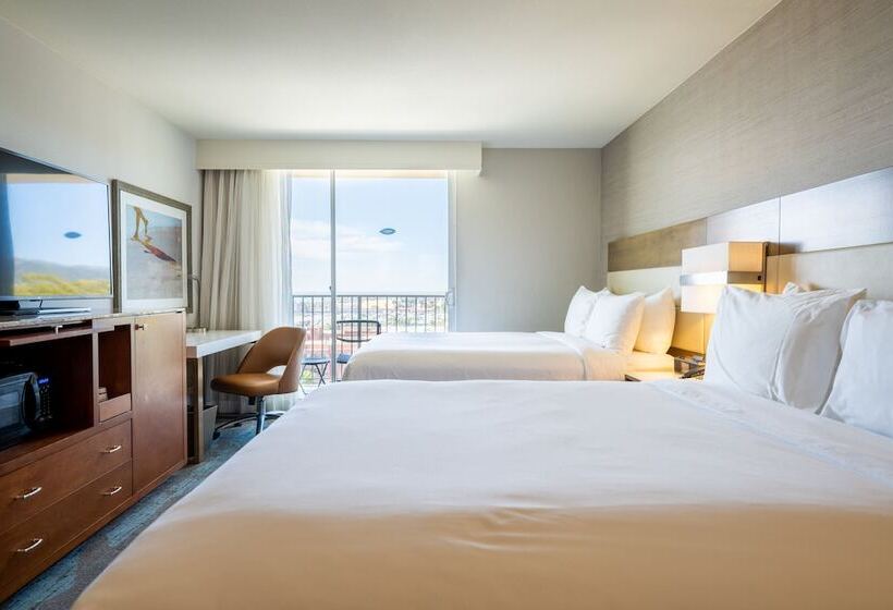스탠다드 룸 더블 침대 2개, Crowne Plaza Ventura Beach, An Ihg